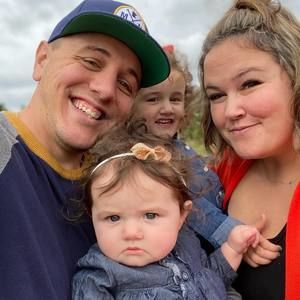 Meet your Posher, Joshua